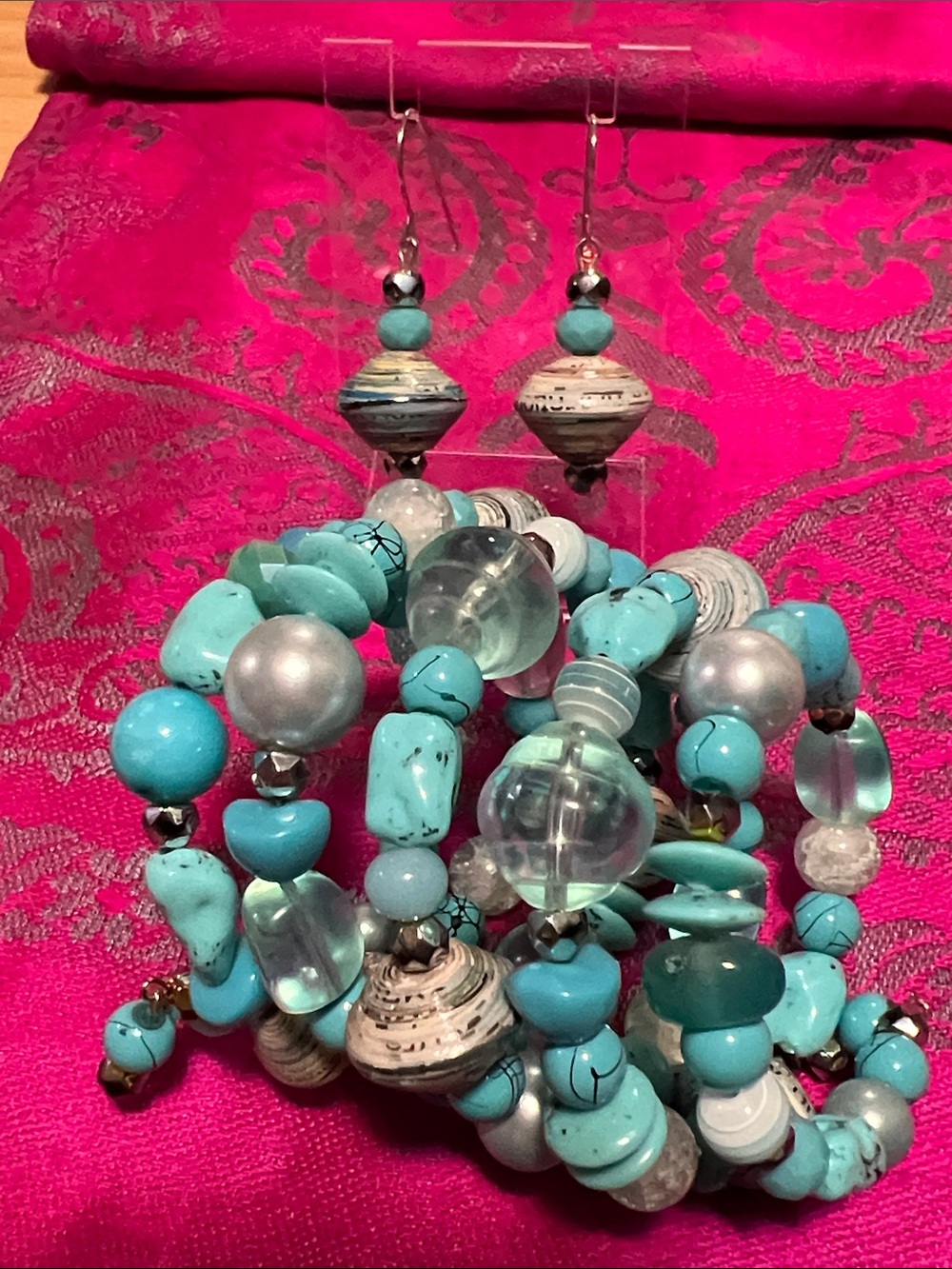 Turquoise Beaded Stretch Bracelet & Drop Earring Set